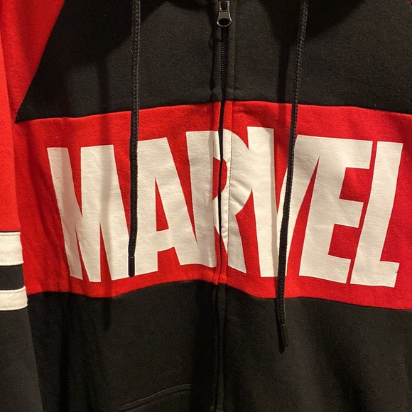 Marvel Comics Hoodie - Picture 4 of 5